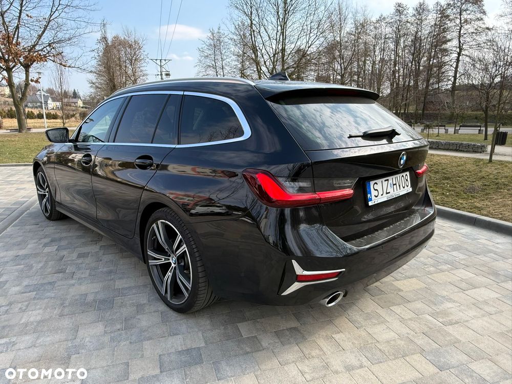 BMW Seria 3 320d xDrive Edition Luxury Line Purity - 18