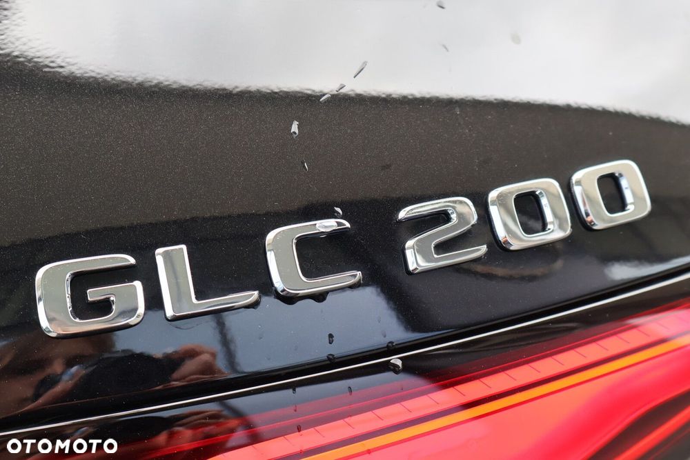 Mercedes-Benz GLC - 21