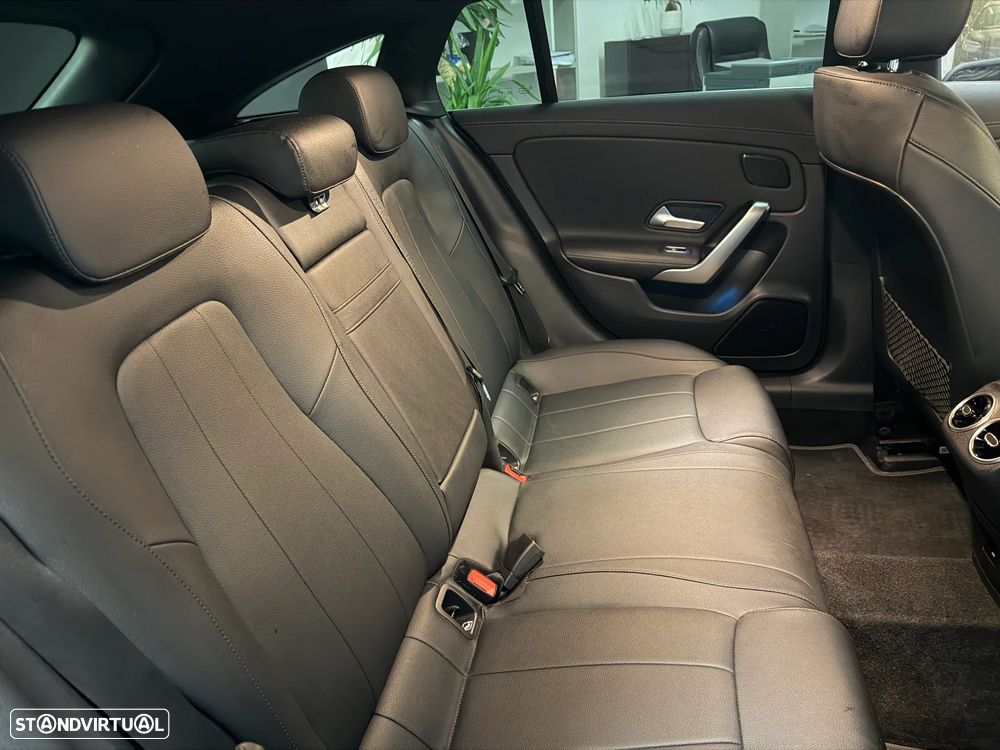 Mercedes-Benz CLA 180 d Shooting Brake Progressive Aut. - 32