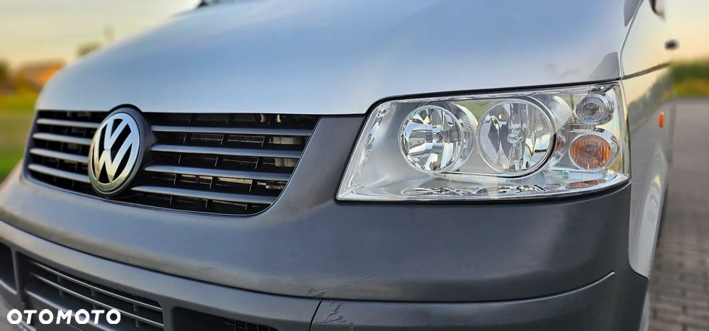 Volkswagen Transporter - 25