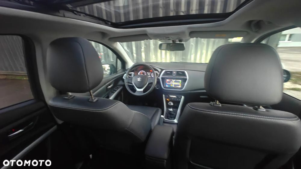Suzuki SX4 S-Cross 1.4 Boosterjet Allgrip Comfort+ - 29