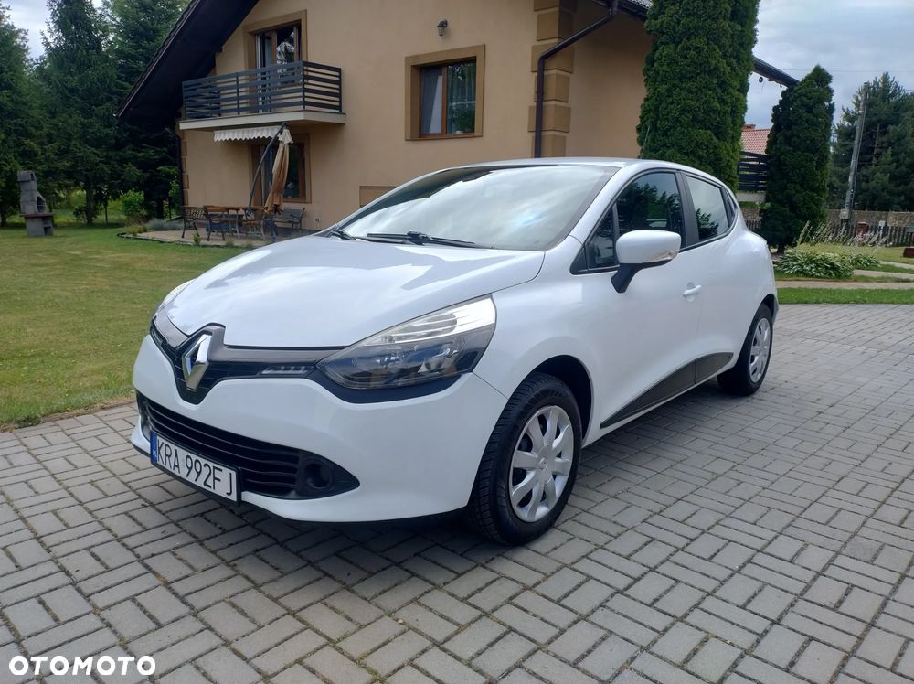 Renault Clio 1.2 16V 75 Life - 1