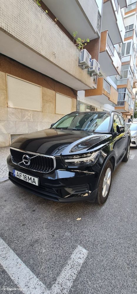Volvo XC 40 1.5 T3 Momentum - 4