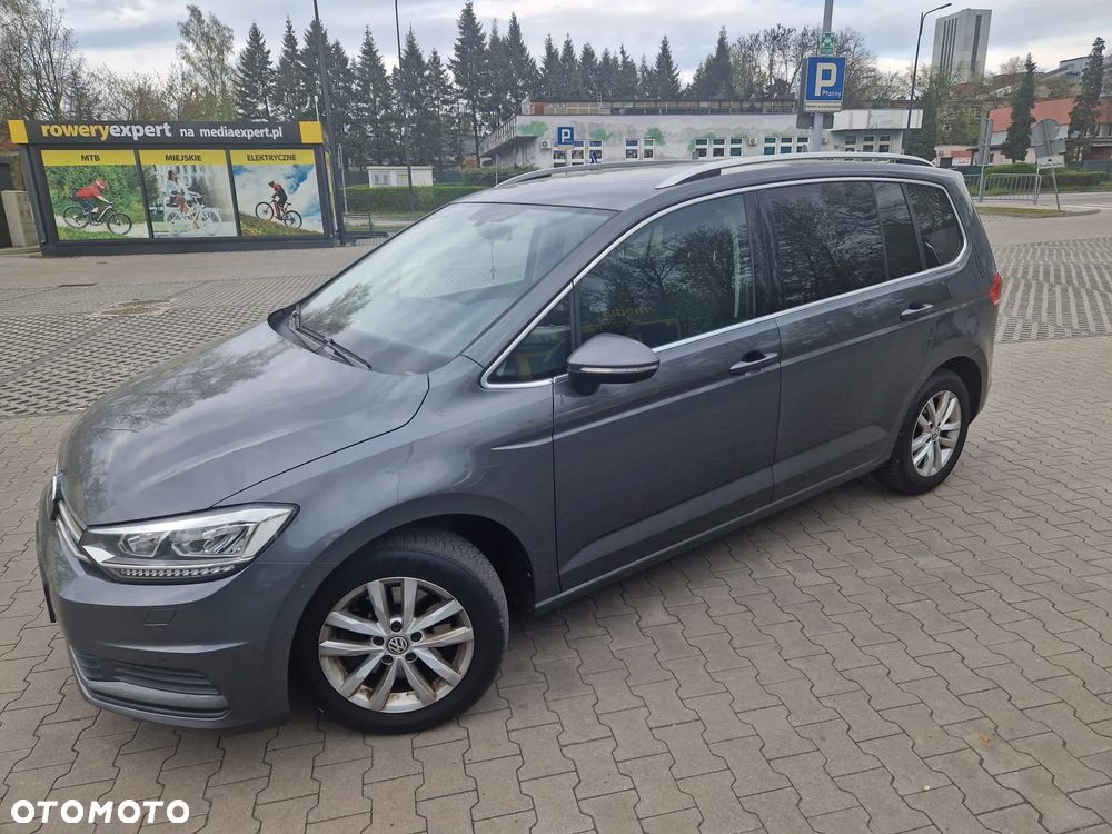 Volkswagen Touran 2.0 TDI BMT Comfortline - 3