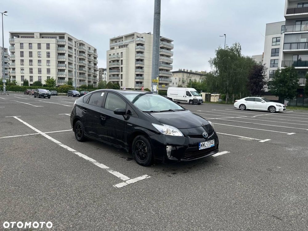 Toyota Prius 1.8 HSD Premium - 7