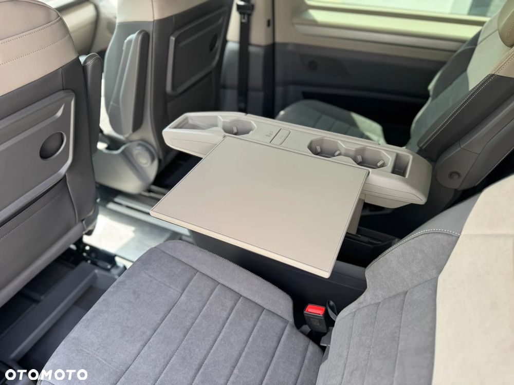 Volkswagen Multivan 2.0 TDI L2 Edition DSG - 23