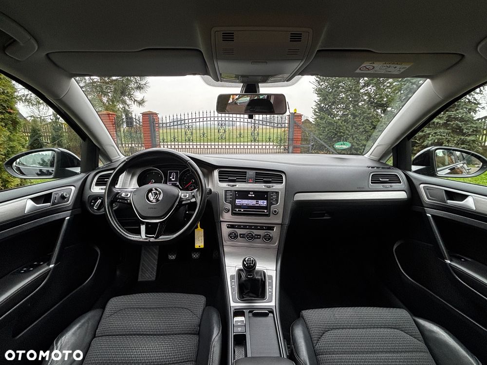 Volkswagen Golf 2.0 TDI SCR Highline - 25