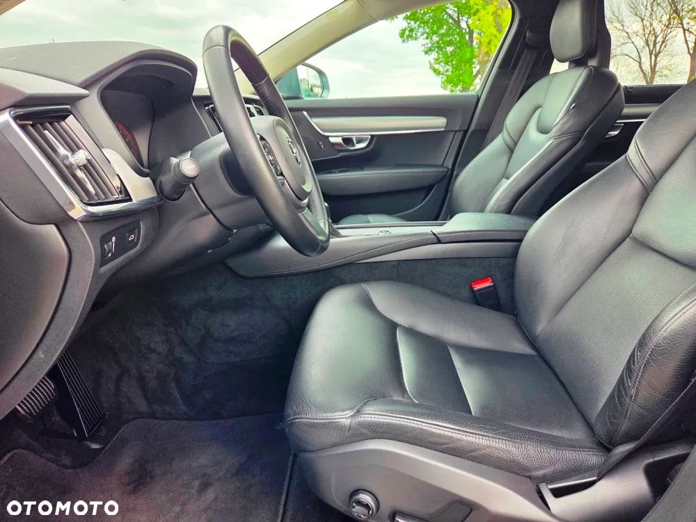 Volvo S90 T5 Geartronic Momentum - 26