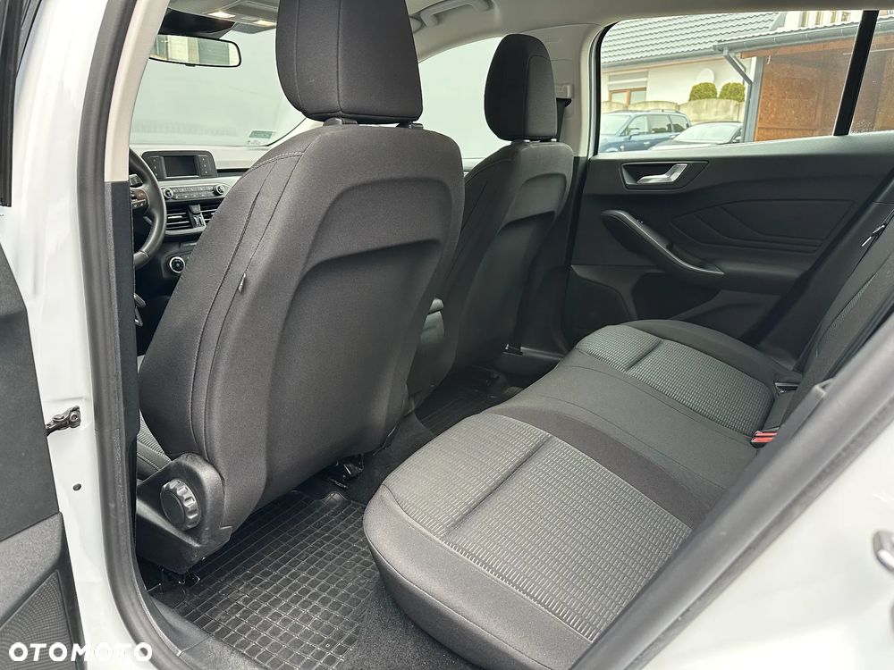 Ford Focus 1.5 EcoBlue SCR Trend - 27
