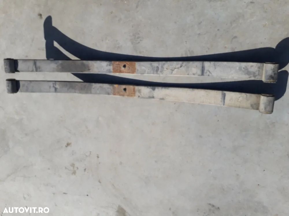 Arc stanga dreapta  spate Iveco Daily   2006 2007 2008 2009 2010 2011 2012 2013 2014 2015 - 6