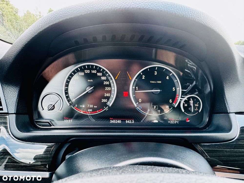 BMW Seria 5 520d xDrive Luxury Line - 11