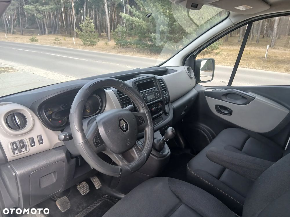 Renault Trafic - 14