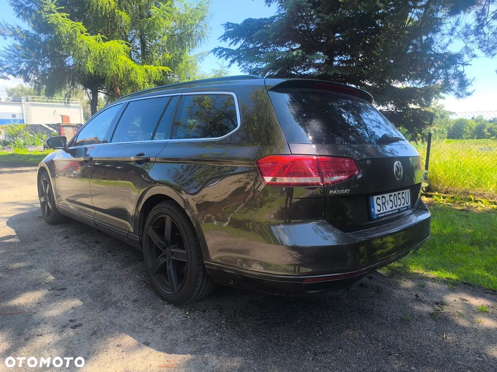 Volkswagen Passat 1.6 TDI (BlueMotion Technology) DSG Comfortline - 2