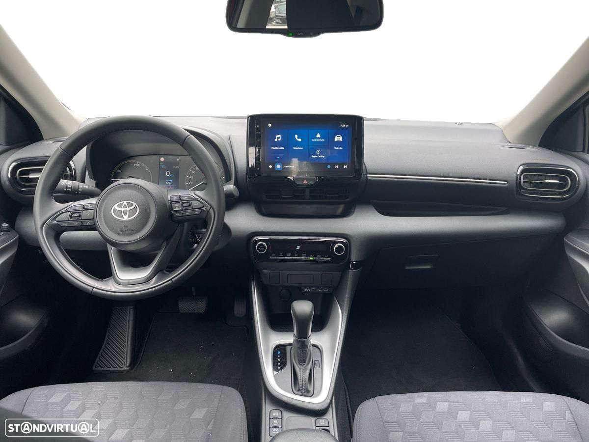 Toyota Yaris - 8