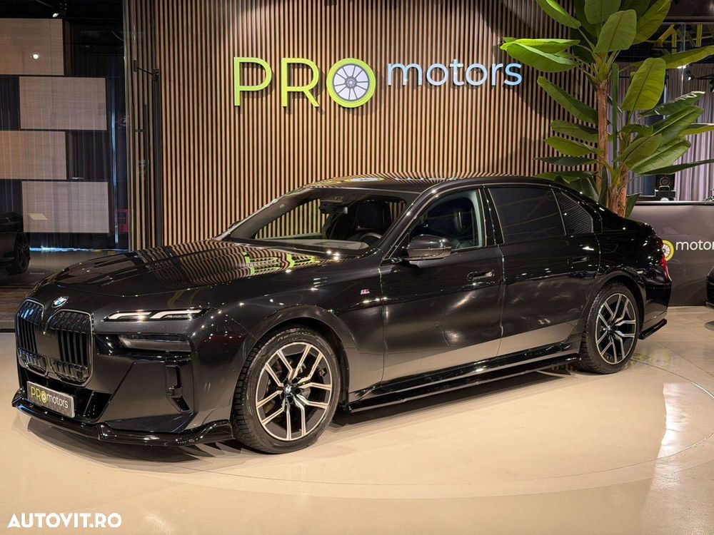 BMW Seria 7 740d xDrive MHEV - 14