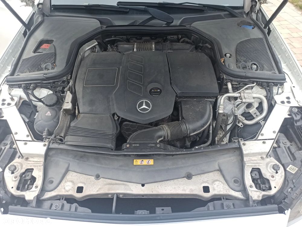 Mercedes-Benz Klasa E 220 d 9G-TRONIC AMG Line - 10