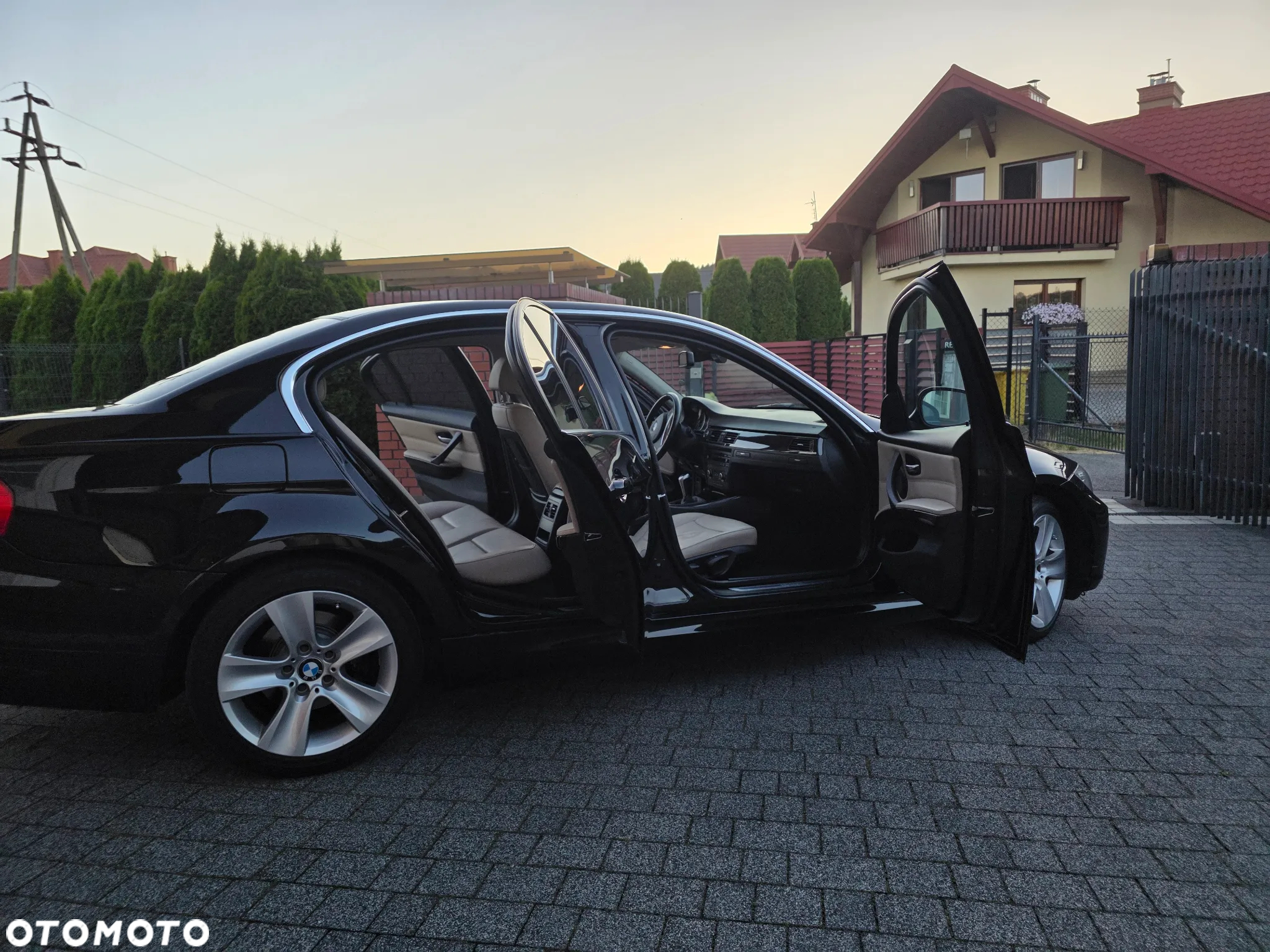 BMW Seria 3 320d xDrive - 11