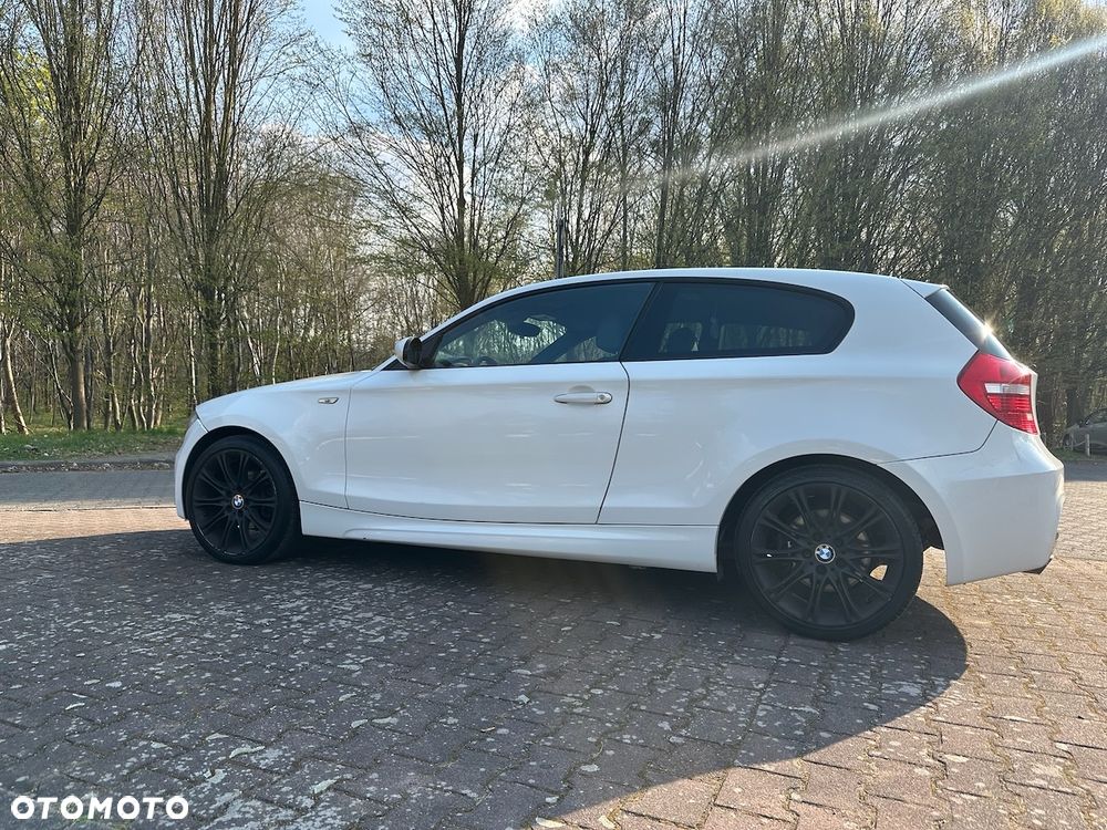 BMW Seria 1 118d DPF - 9