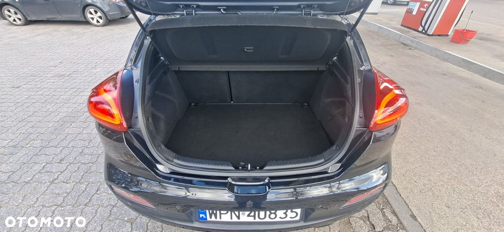 Kia ProCeed 1.6 GDI L - 26