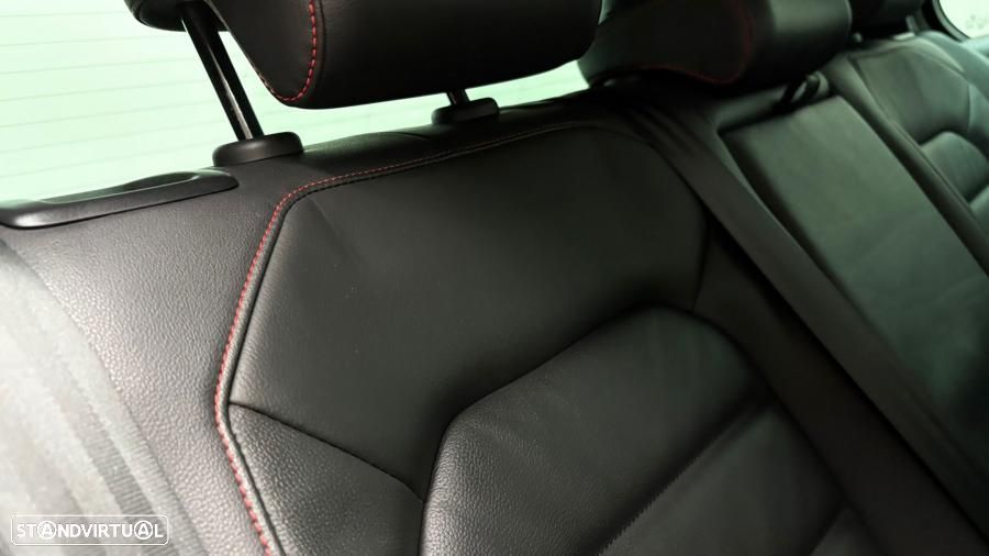 VW Golf 2.0 TSi GTi DSG Performance - 32