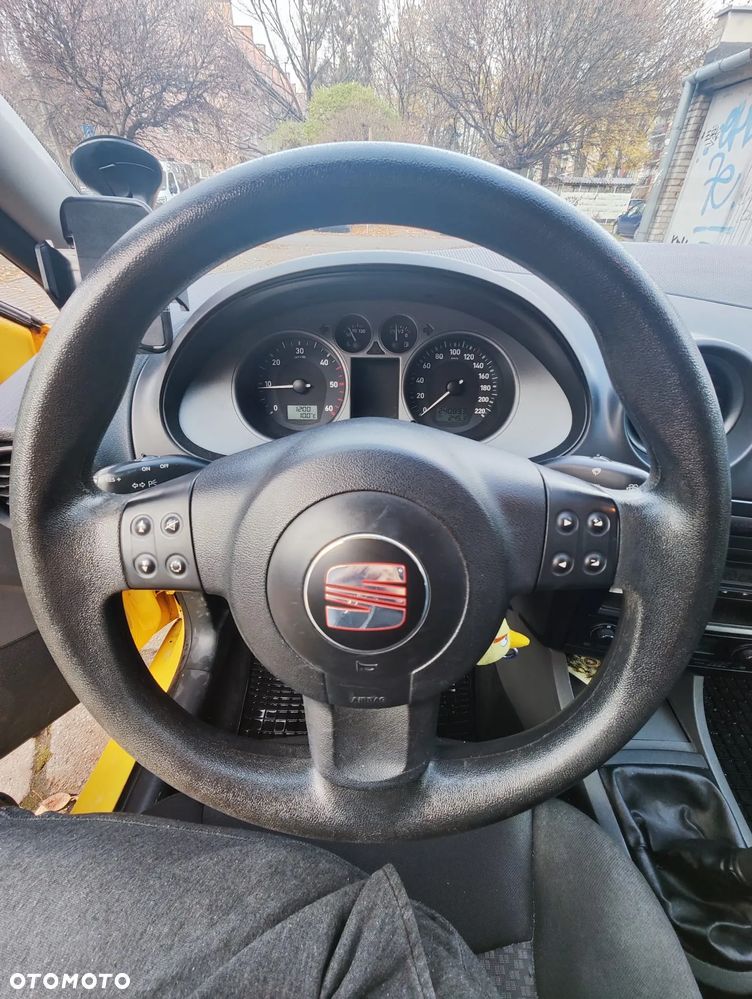 Seat Ibiza SC 1.4 TDI PD Reference - 10