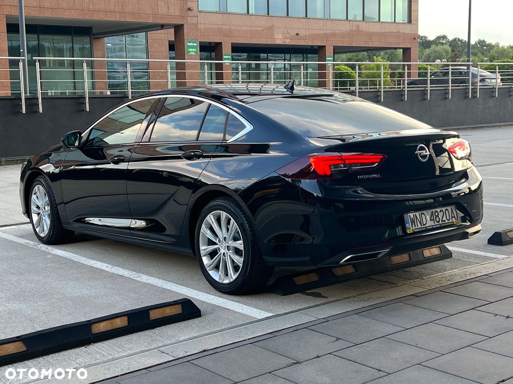 Opel Insignia 2.0 T Business Elegance S&S - 4