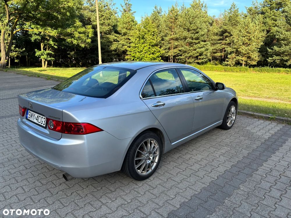 Honda Accord 2.0 Sport - 3