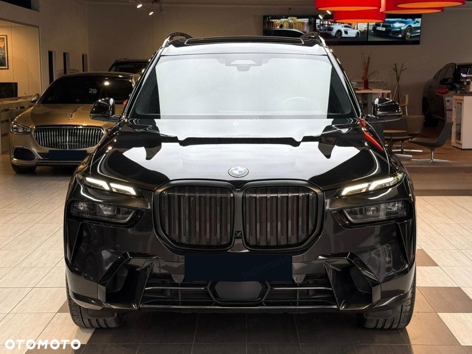 BMW X7 - 8