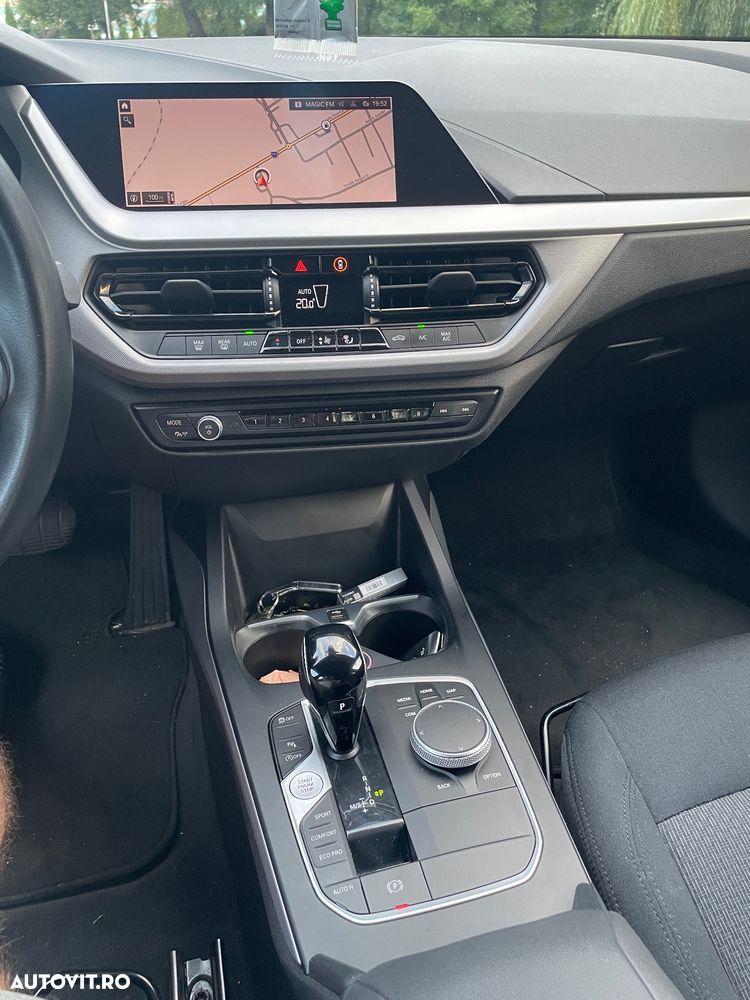BMW Seria 1 - 10
