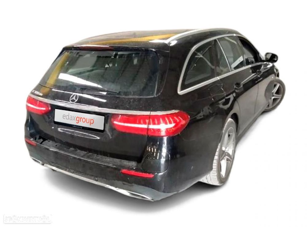 Mercedes-Benz E 300 - 2