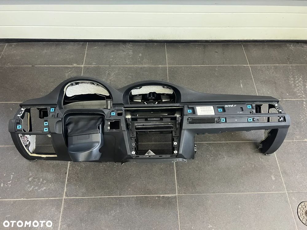 BMW E90 KONSOLA NAWIGACJA CUPHOLDER