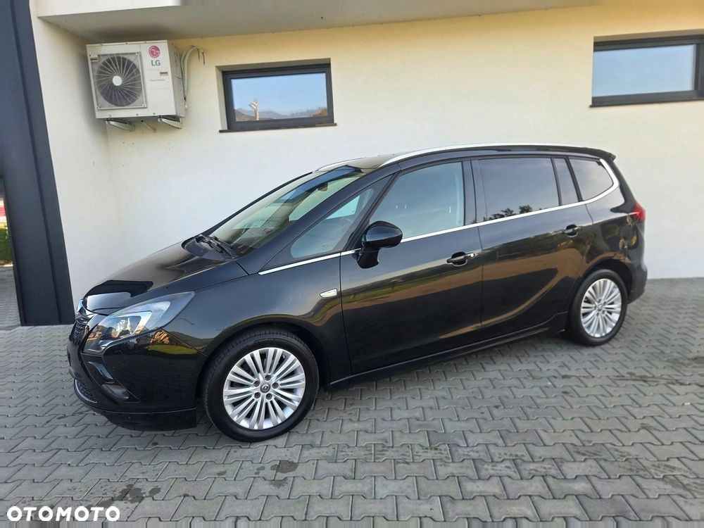 Opel Zafira - 19