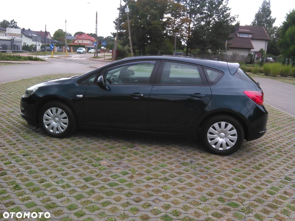 Opel Astra 1.6 Color Edition - 5