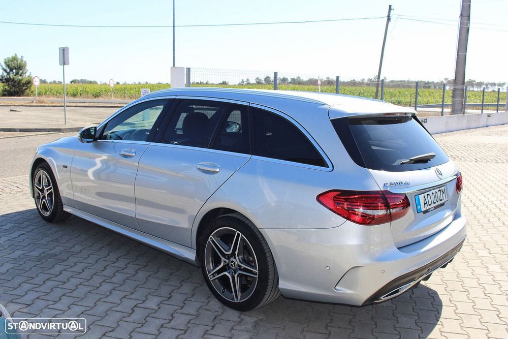Mercedes-Benz C 300 de AMG Line - 18