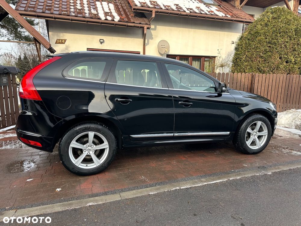 Volvo XC 60 D3 Drive-E Summum - 3