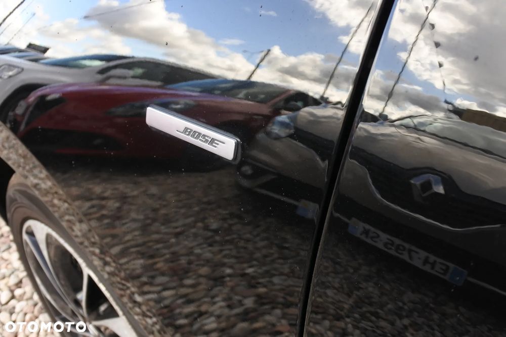 Renault Scenic ENERGY TCe 130 BOSE EDITION - 33