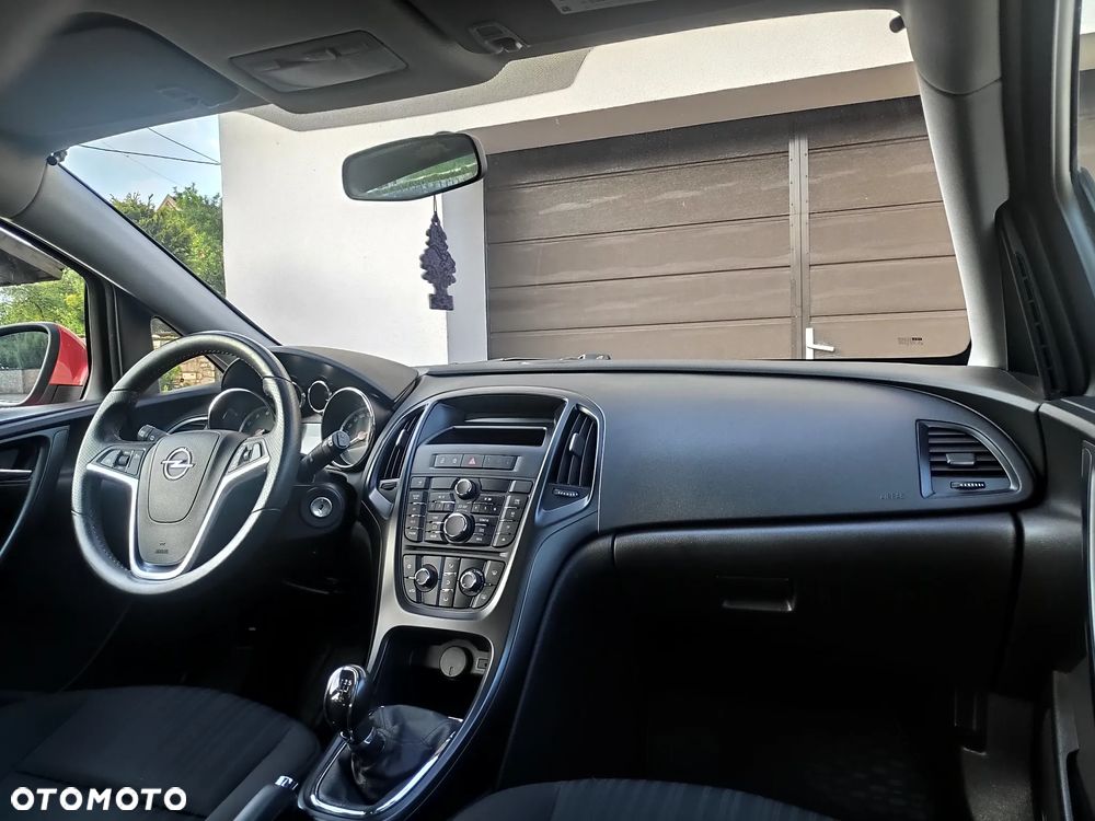 Opel Astra 1.6 Enjoy - 10