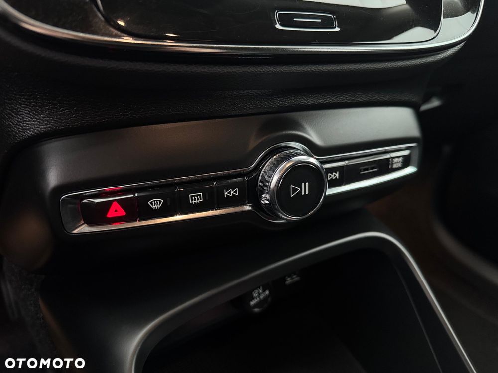 Volvo XC 40 D3 SCR Inscription - 20