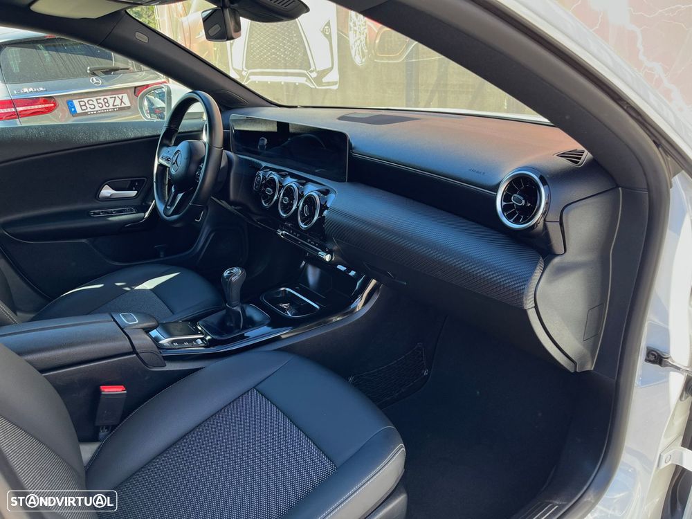 Mercedes-Benz CLA 180 d Shooting Brake Business Solutions - 47