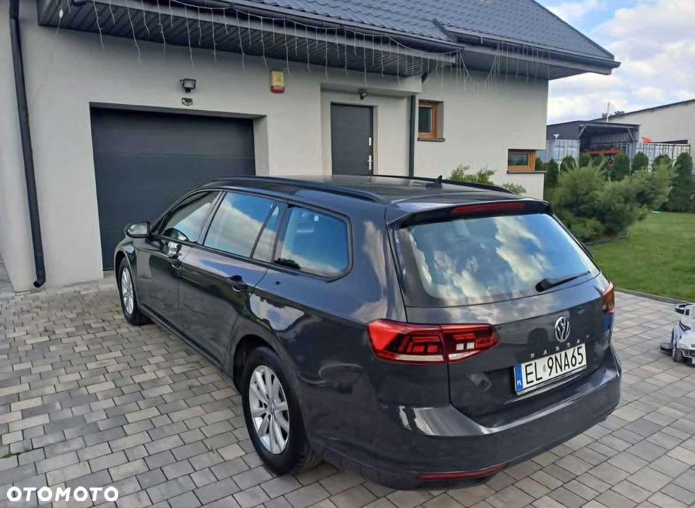 Volkswagen Passat - 3
