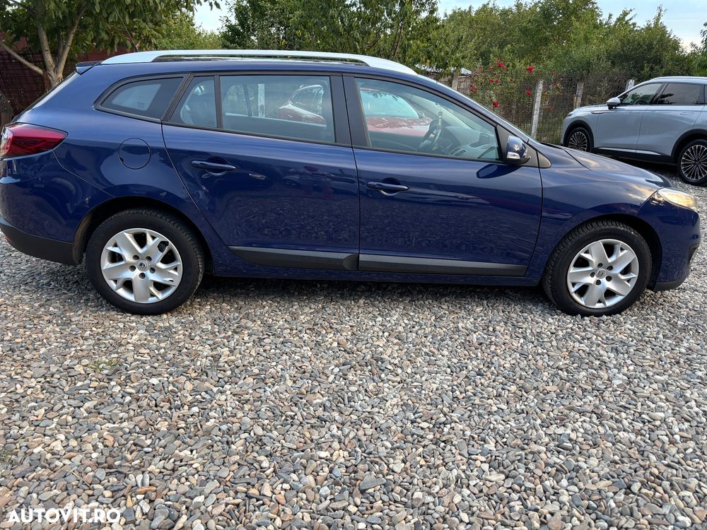 Renault Megane 1.5 dCi Dynamique - 11