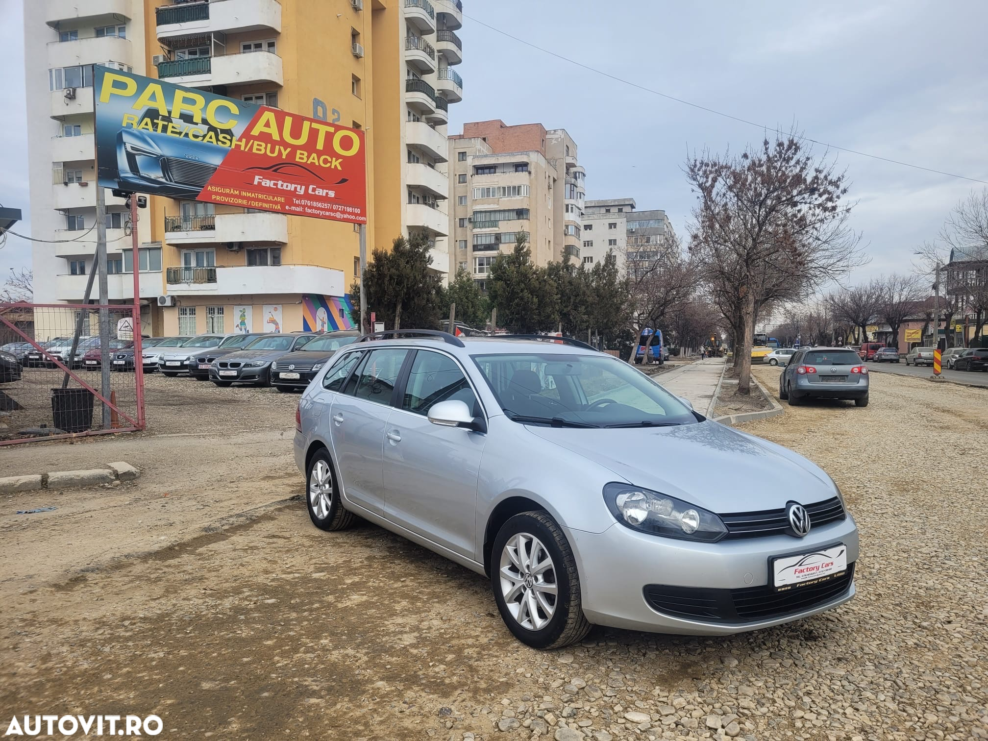Volkswagen Golf 1.2 TSI BlueMotion Technology Comfortline - 2