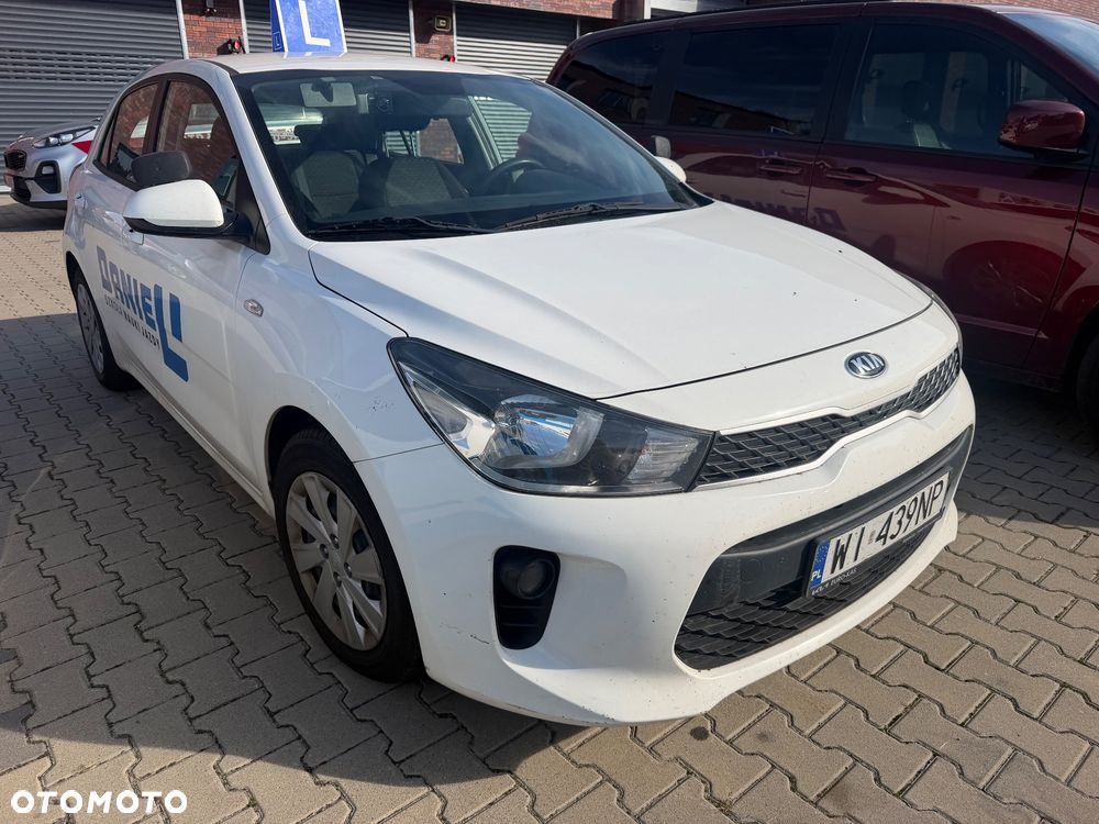 Kia Rio - 1
