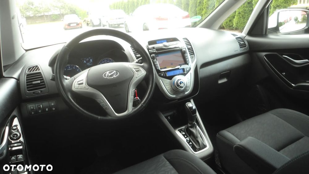 Hyundai ix20 - 19