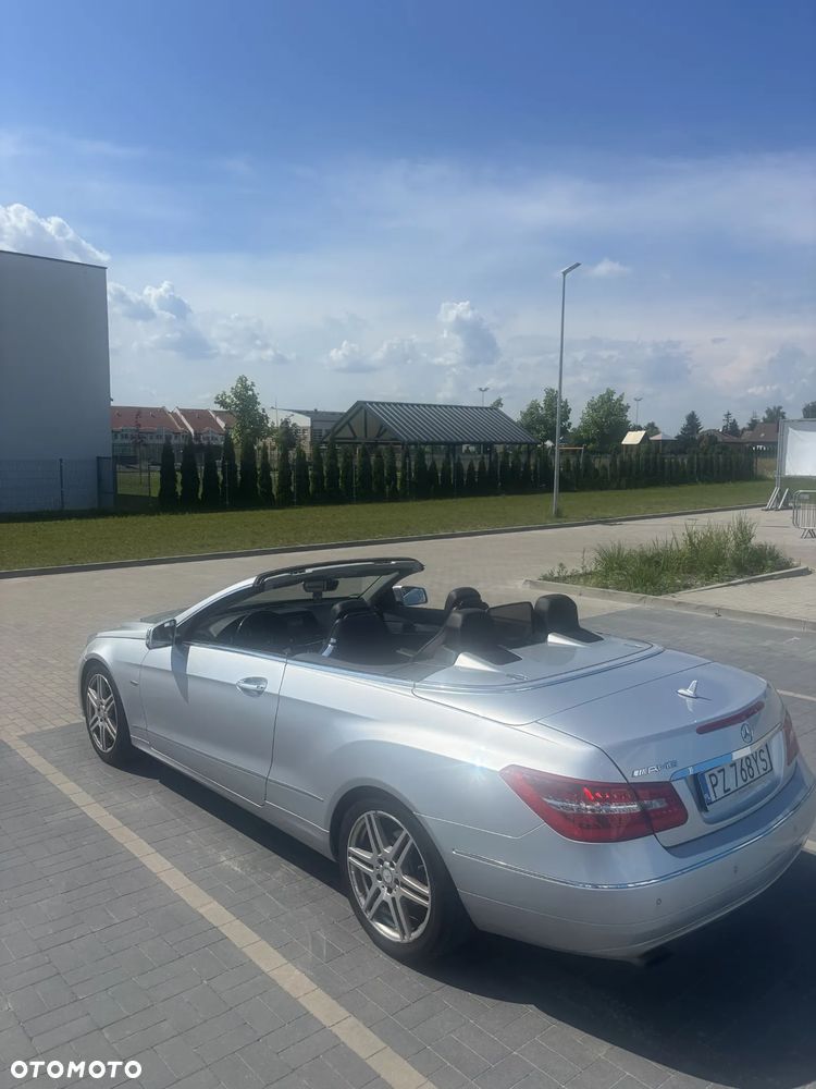 Mercedes-Benz Klasa E - 16