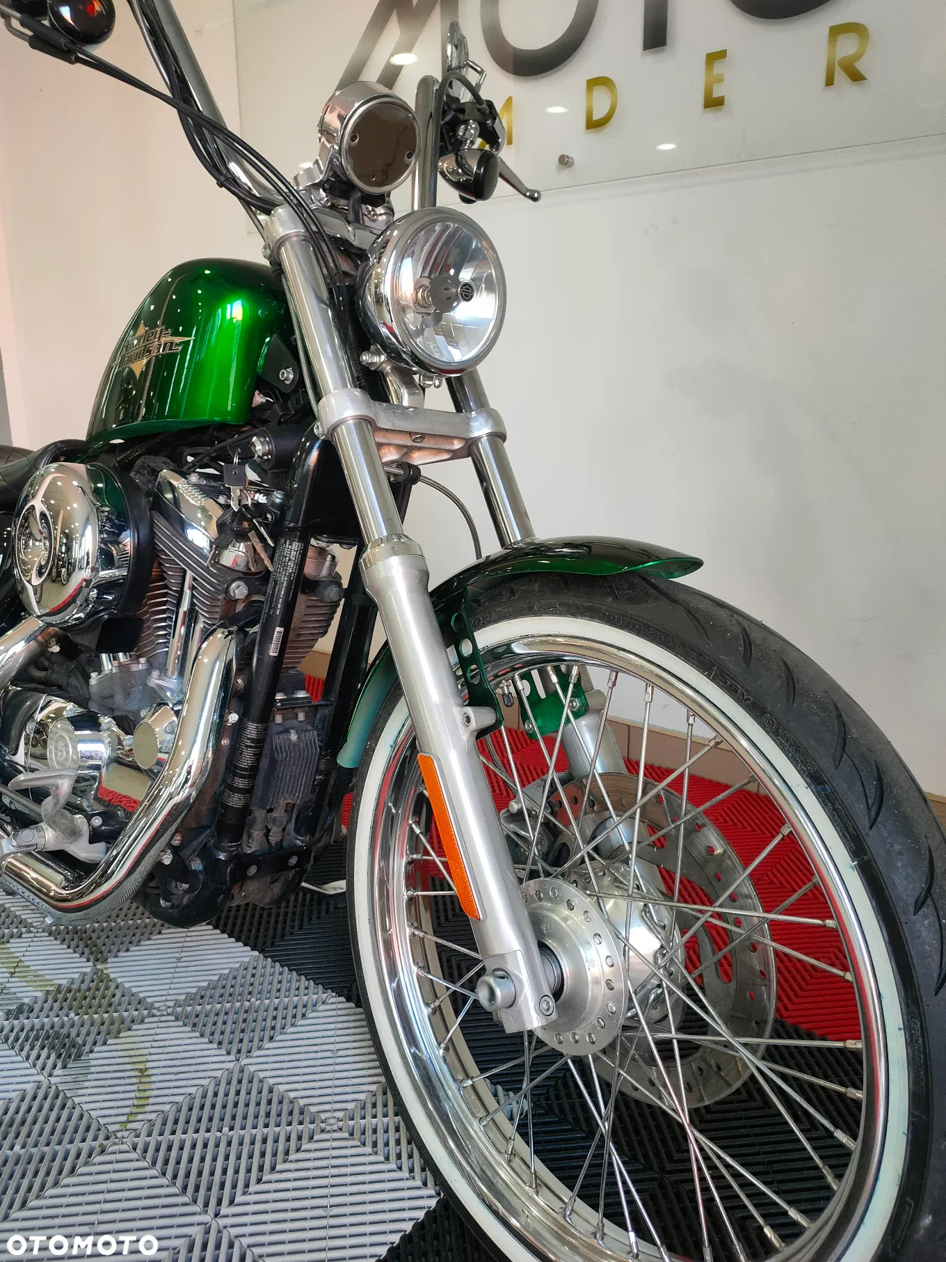 Harley-Davidson Sportster - 14