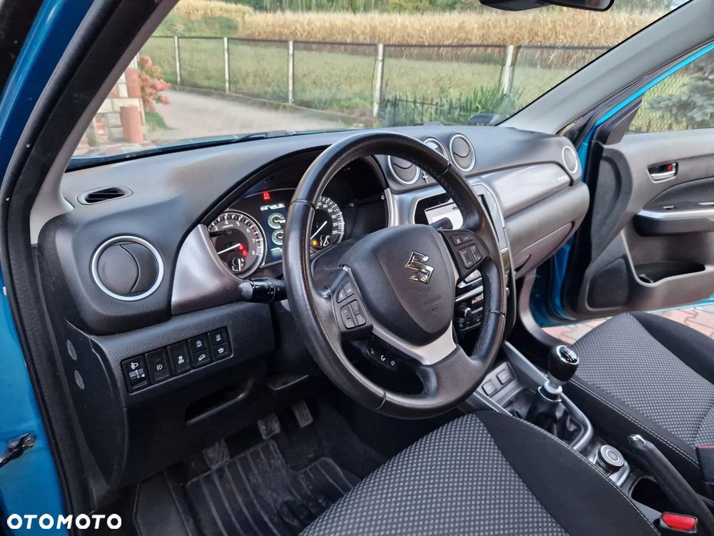 Suzuki Vitara 1.4 Boosterjet Premium 4WD - 21