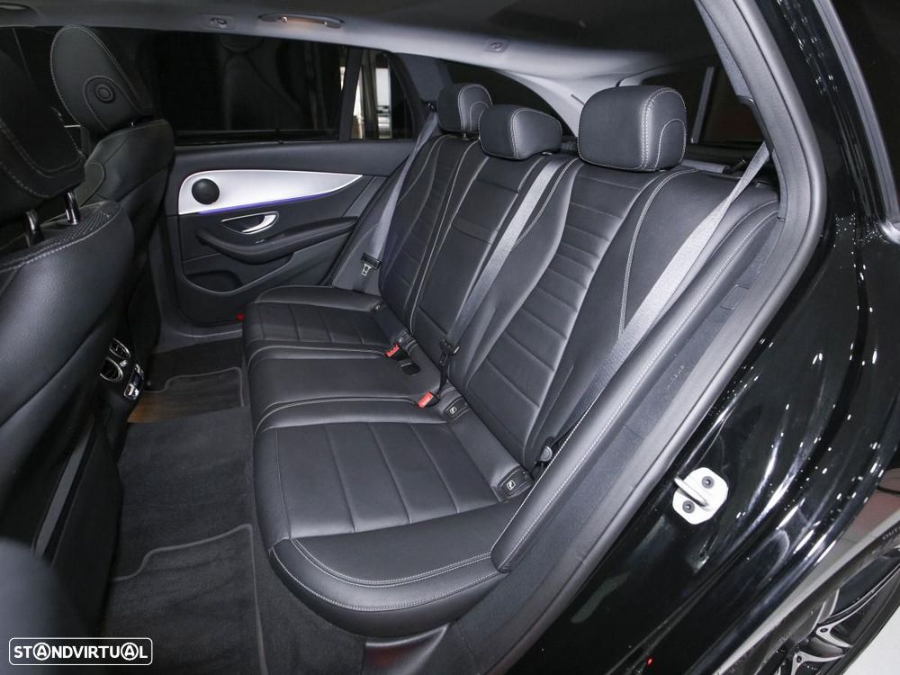 Mercedes-Benz E 300 de AMG Line - 11