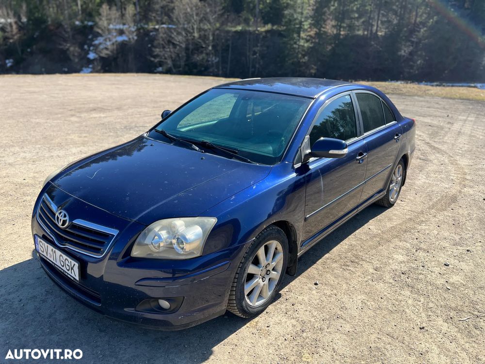 Toyota Avensis 2.0 D-4D Station Luna - 1