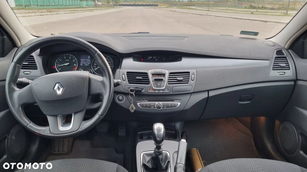 Renault Laguna 2.0 Authentique - 6